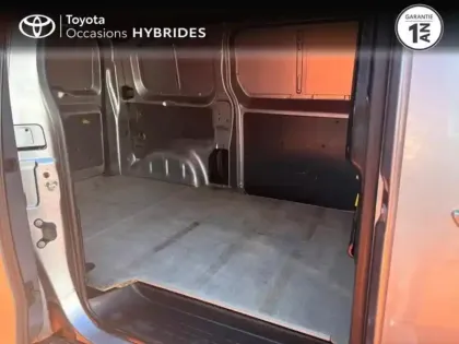 Photo 6 Toyota Proace  Medium 2.0 D-4D 180 Business BVA MC22