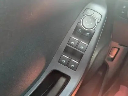 Photo 12 Ford Puma Gén. II Ph1 ST-Line X 5