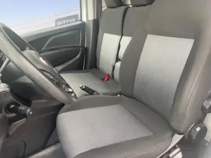 Photo 8 Fiat Doblo  Cargo 1.3 Multijet 95ch Pack USB Clim E6