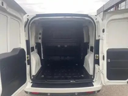 Photo 5 Fiat Doblo  Cargo 1.3 Multijet 95ch Pack USB Clim E6
