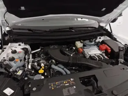 Photo 7 Renault Austral Gén. I (HHN) Ph1 Iconic esprit Alpine 5