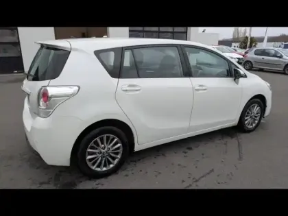 Photo 5 Toyota Verso Gén. I Ph2 NG2 Dynamic 5