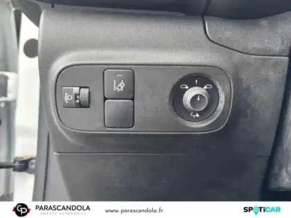 Photo 11 Citroën C3  PureTech 82ch Graphic S&S E6.d