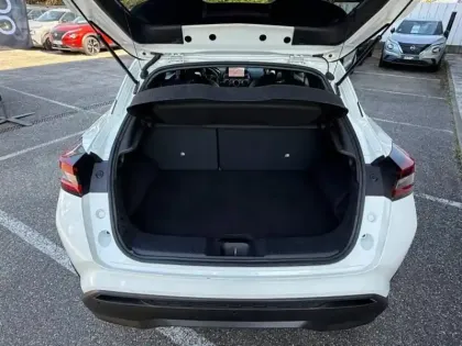 Photo 13 Nissan Juke  1.6 Hybrid 143ch Tekna 2022.5