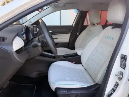 Photo 8 Fiat 600  1.2 Hybrid 100ch La Prima DCT6