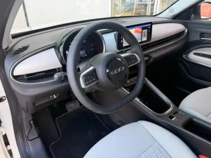 Photo 11 Fiat 600  1.2 Hybrid 100ch La Prima DCT6