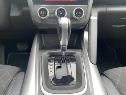 Photo 14 Renault Kadjar Gén. I (HFE) Ph2 Intens 5