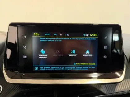 Photo 12 Peugeot 208  e- 136ch Like