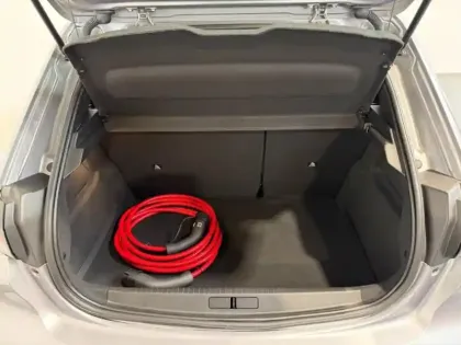 Photo 10 Peugeot 208  e- 136ch Like