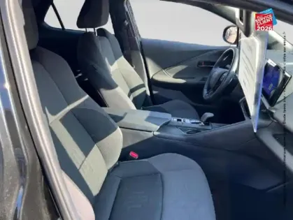 Photo 19 Toyota C-HR  1.8 Hybride 140ch Design MY25