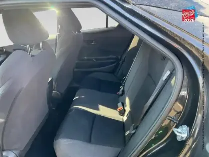 Photo 25 Toyota C-HR  1.8 Hybride 140ch Design MY25