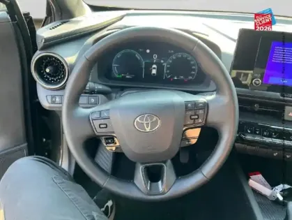 Photo 11 Toyota C-HR  1.8 Hybride 140ch Design MY25