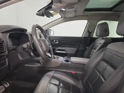 Photo 8 Citroën C5 aircross  Hybrid 225ch Shine Pack e-EAT8