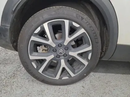 Photo 6 Citroën C5 aircross  Hybrid 225ch Shine Pack e-EAT8