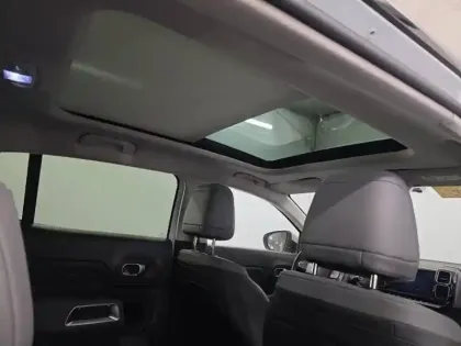 Photo 10 Citroën C5 aircross  Hybrid 225ch Shine Pack e-EAT8