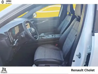 Photo 17 Renault Espace  1.2 E-Tech full hybrid 200ch Techno 7 places - 24