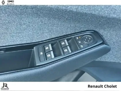 Photo 28 Renault Espace  1.2 E-Tech full hybrid 200ch Techno 7 places - 24