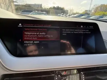 Photo 11 BMW Serie 1 Gén. III (F40) Ph1 Business Design 5