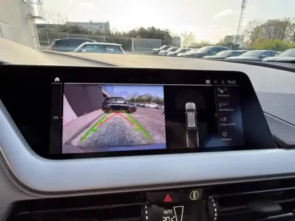 Photo 8 BMW Serie 1 Gén. III (F40) Ph1 Business Design 5