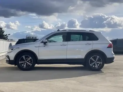 Photo 9 Volkswagen Tiguan  1.5 TSI 150ch Elegance DSG7