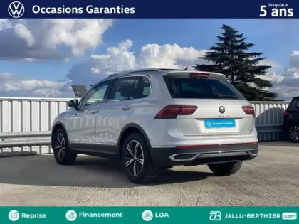 Photo 16 Volkswagen Tiguan Gén. II Ph2 Elegance 5