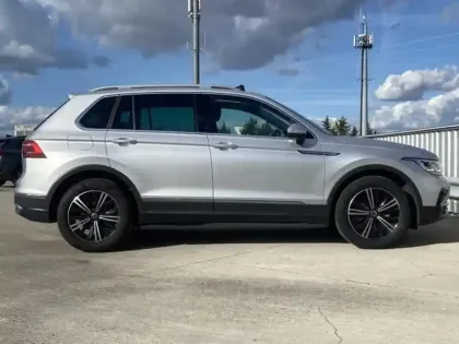 Photo 13 Volkswagen Tiguan  1.5 TSI 150ch Elegance DSG7