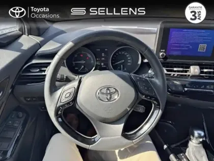 Photo 8 Toyota C-HR  2.0 Hybride 184ch Design Ultimate E-CVT