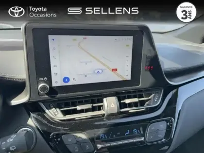 Photo 14 Toyota C-HR  2.0 Hybride 184ch Design Ultimate E-CVT