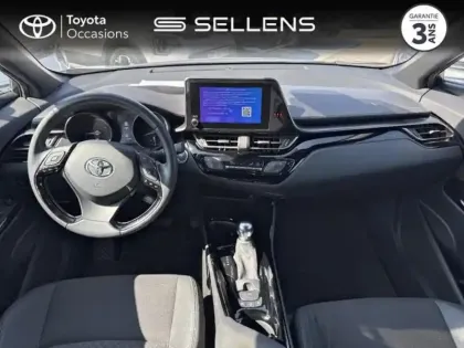 Photo 7 Toyota C-HR  2.0 Hybride 184ch Design Ultimate E-CVT
