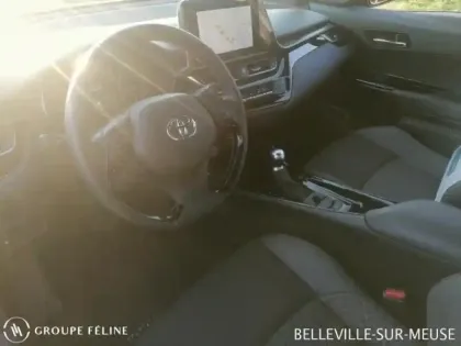 Photo 7 Toyota C-HR  1.8 Hybride 122ch Dynamic E-CVT