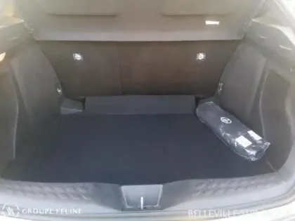 Photo 5 Toyota C-HR  1.8 Hybride 122ch Dynamic E-CVT