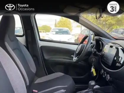 Photo 5 Toyota Aygo  X 1.0 VVT-i 72ch Dynamic S-CVT MY24