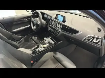 Photo 5 BMW Serie 1 Série 1 118iA 136ch Business Design 5p Euro6d-T