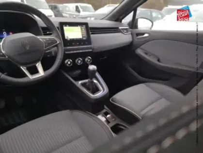 Photo 14 Renault Clio  1.0 TCe 90ch Techno - 24