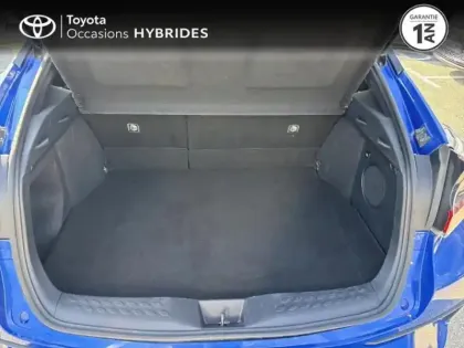 Photo 9 Toyota C-HR  122h Distinctive 2WD E-CVT