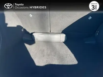 Photo 9 Toyota C-HR  122h Collection 2WD E-CVT RC18