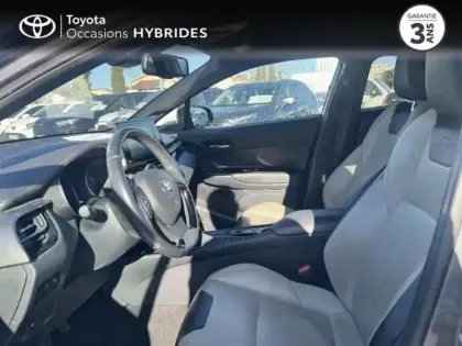 Photo 10 Toyota C-HR  122h Collection 2WD E-CVT RC18