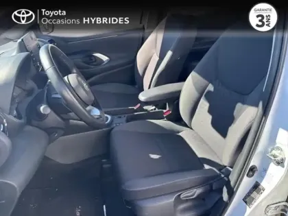 Photo 10 Toyota Yaris Gén. IV Ph1 Dynamic 5