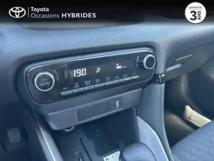 Photo 14 Toyota Yaris  116h Dynamic 5p MY22