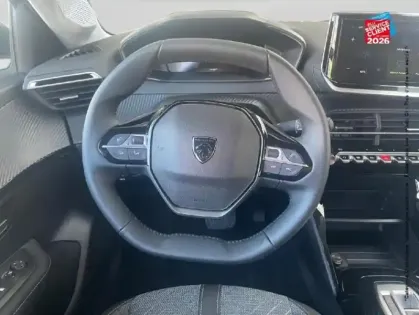 Photo 12 Peugeot 208  1.2 Hybrid 145ch Allure e-DCS6