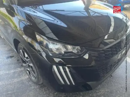 Photo 13 Peugeot 208  1.2 Hybrid 145ch Allure e-DCS6