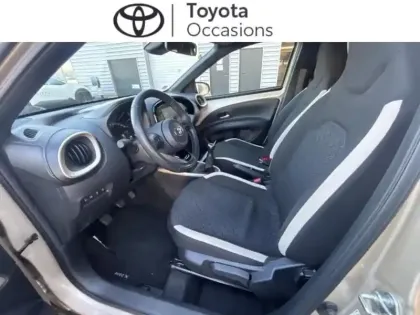 Photo 11 Toyota Aygo  X 1.0 VVT-i 72ch Design
