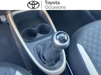 Photo 8 Toyota Aygo  X 1.0 VVT-i 72ch Design