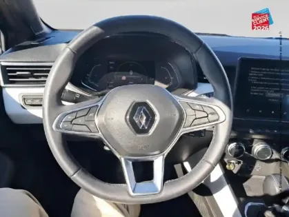 Photo 26 Renault Clio  1.6 E-Tech hybride 140ch Intens -21N GPS