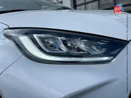 Photo 27 Toyota Yaris  116h Design 5p