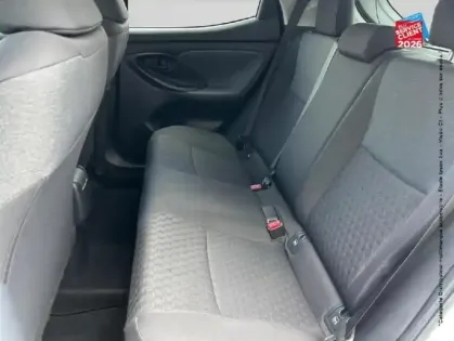 Photo 25 Toyota Yaris  116h Design 5p