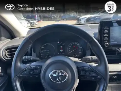 Photo 12 Toyota Yaris  116h Dynamic 5p MY22