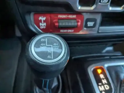 Photo 14 Jeep Wrangler Gén. I Ph4 Rubicon 5