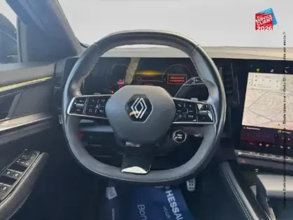 Photo 11 Renault Austral  1.2 E-Tech full hybrid 200ch Iconic esprit Alpine- 24