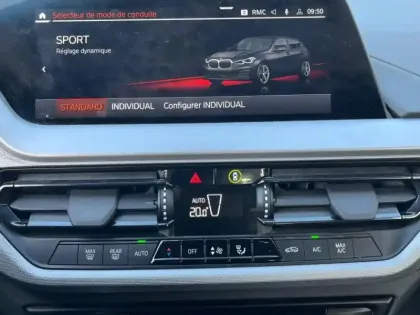 Photo 12 BMW Serie 1 Série 1 116dA 116ch Business Design DKG7